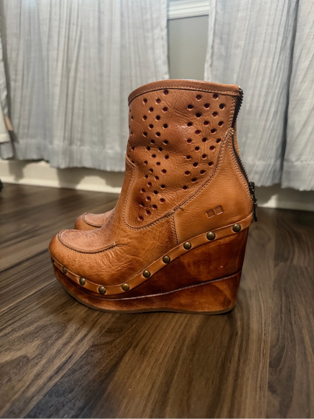 BED STU Nadea Leather Wedge Ankle Boots